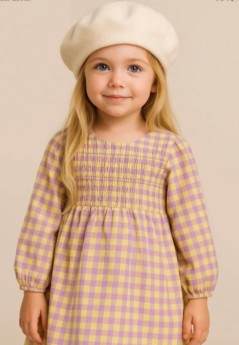 ✨ Quand l’Europe m’a appris l’importance du style… et inspiré Kaki Lilas