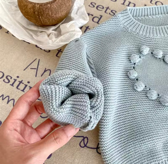 ✨ Pull bébé fille en coton doux avec cœur brodé – Kaki Lilas