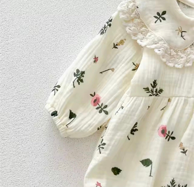 Load image into Gallery viewer, Floral cotton baby romper + headband – Kali
