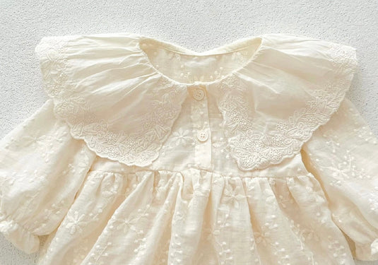 Barboteuse bébé à manches longues en coton – Col en dentelle brodé Kali