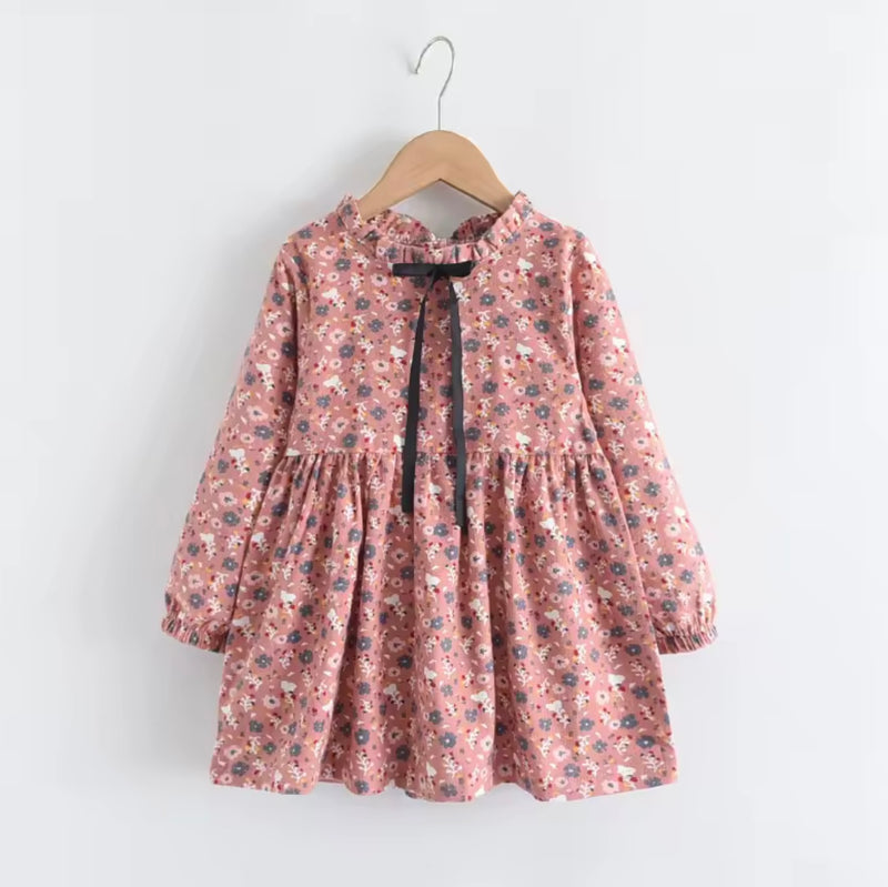 Chargez l&#39;image dans la visionneuse de la galerie, Robes fille d’automne en coton doux – Motifs fleuris élégants
