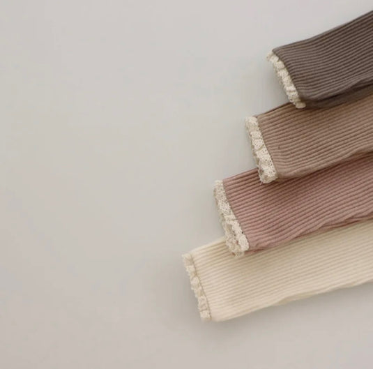 Leggings bébé d’automne en coton avec dentelle délicate – Kali