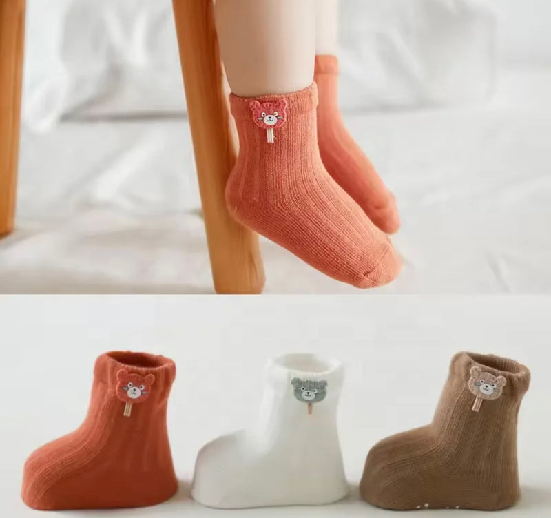 Chargez l&#39;image dans la visionneuse de la galerie, Ensemble de 3 paires de chaussettes Kali
