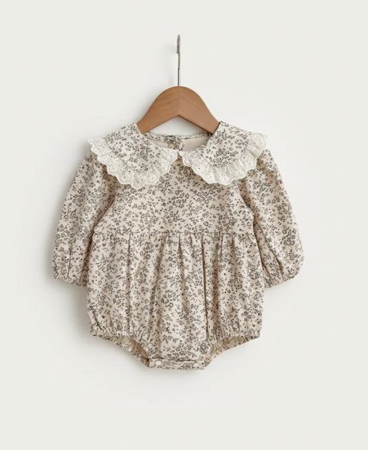 Barboteuse bébé fille à fleurs brunes en coton doux – Kali -