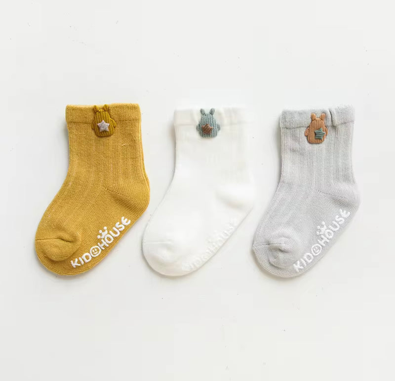 Load image into Gallery viewer, Ensemble de 3 paires de chaussettes Kali - Boutique Kaki Lilas
