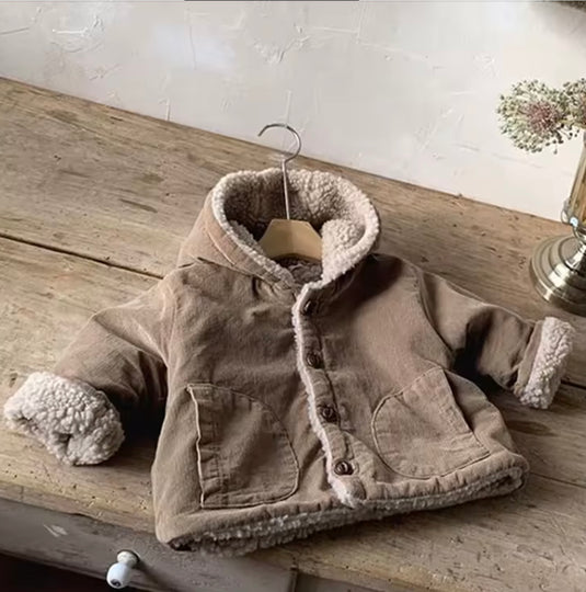 Warm and soft lamb wool-style coat for boys