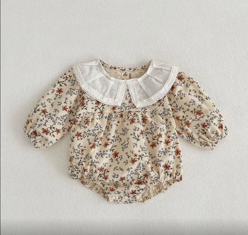 Load image into Gallery viewer, Soft cotton pink floral baby diaper cover – Kali
