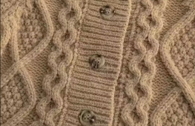 Chargez l'image dans la visionneuse de la galerie, Cardigan pour filles automne-hiver tricot café et marron – Kali
