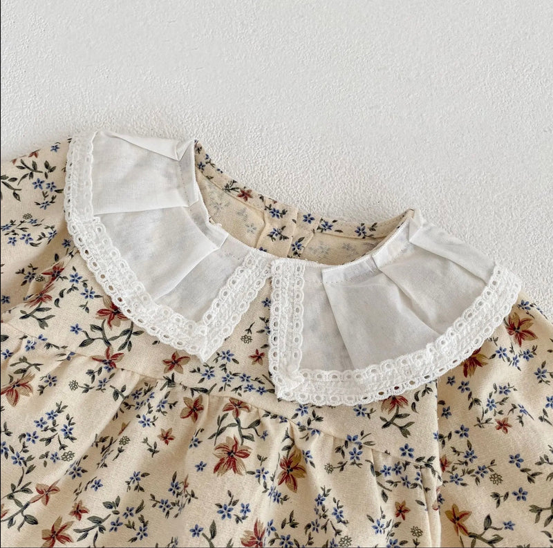 Chargez l&#39;image dans la visionneuse de la galerie, Cache-couches bébé fleuri rosé coton doux – Kali
