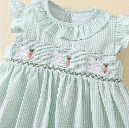 Robe bébé fille haut de gamme à carreaux verts pâles – Modèle Kali en coton doux