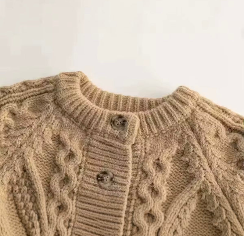 Chargez l'image dans la visionneuse de la galerie, Cardigan pour filles automne-hiver tricot café et marron – Kali
