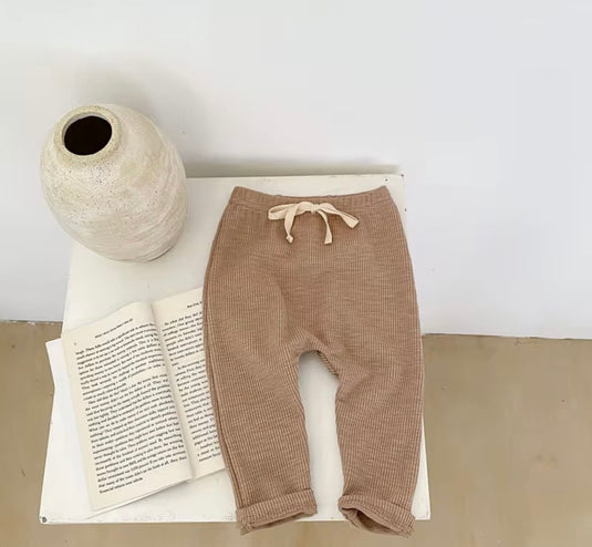 Legging bébé d’automne en coton doux et extensible – Modèle Kali