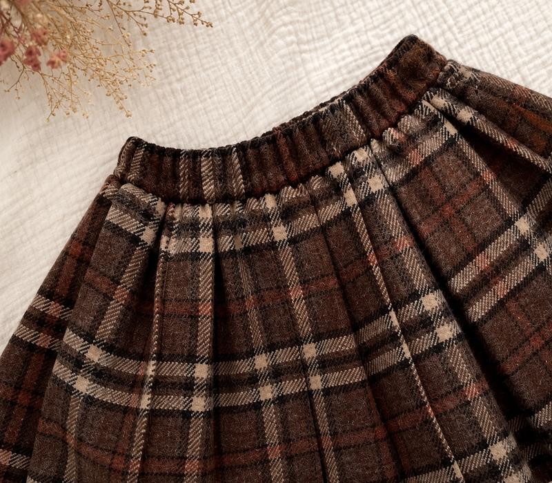 Load image into Gallery viewer, Jupe Écossaise bébé fille – Automne-Hiver
