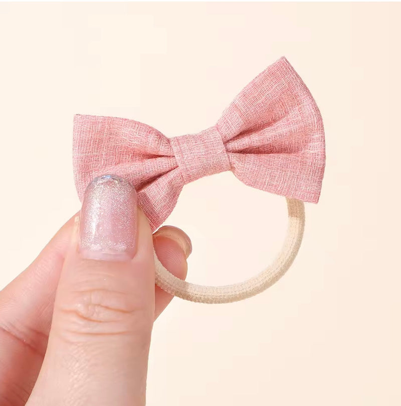 Load image into Gallery viewer, Patterned fabric hair bows – Autumn-Winter
