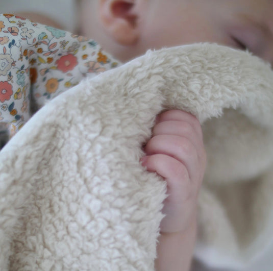 Couverture pour bébé fluffy + coton mini fleurs