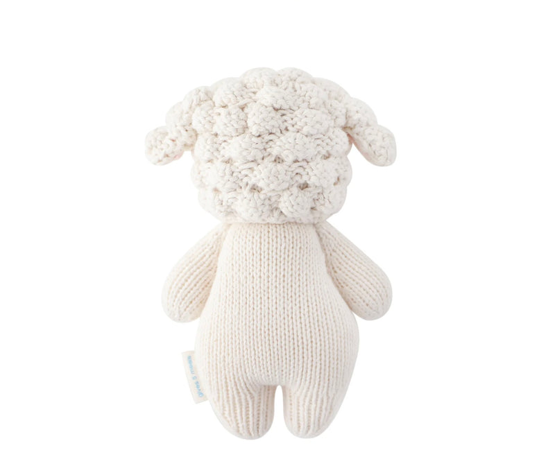 Chargez l&#39;image dans la visionneuse de la galerie, Peluche - Bébé agneau 7’’ - Cuddle + Kind

