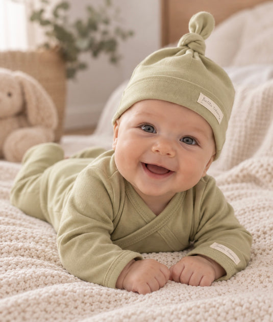 Organic cotton baby grow with hat