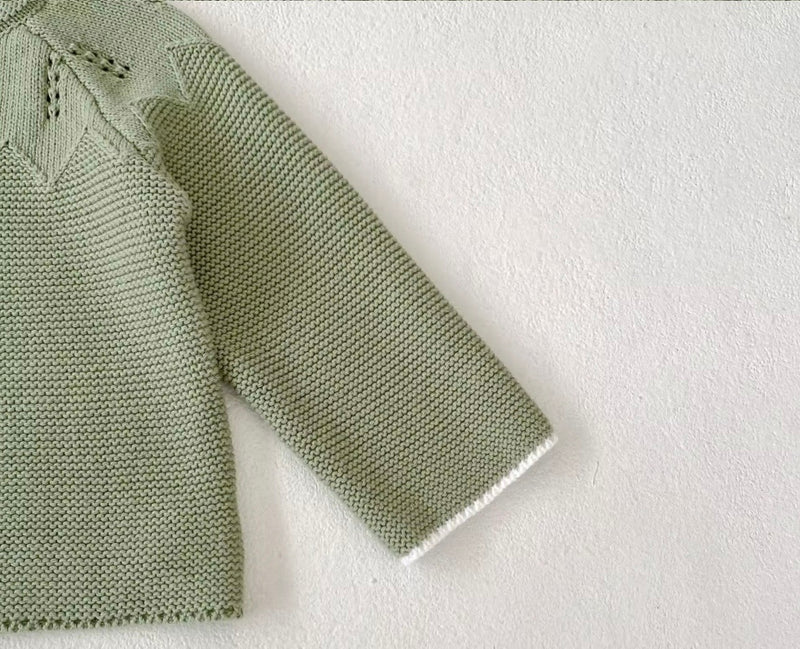 Load image into Gallery viewer, Cardigan en tricot vert sauge automne-hiver pour filles - Pré-commande
