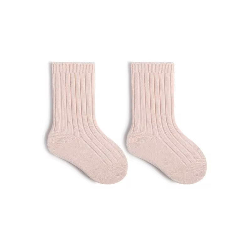 Chargez l&#39;image dans la visionneuse de la galerie, Chaussettes courtes enfant en coton doux – Kaki Lilas
