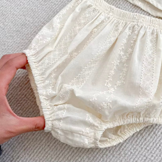 Ensemble bébé fille blouse brodée et bloomer en coton