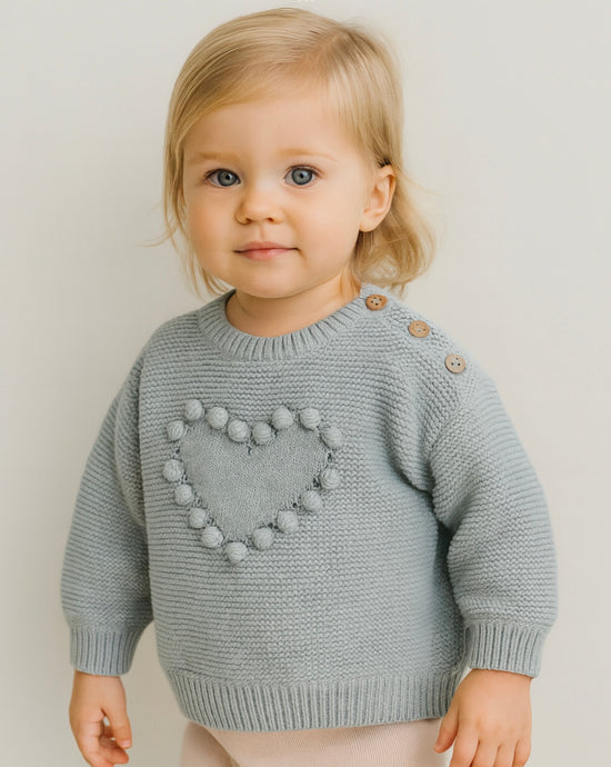 Pull bébé fille avec cœur brodé – Modèle Kali en coton doux