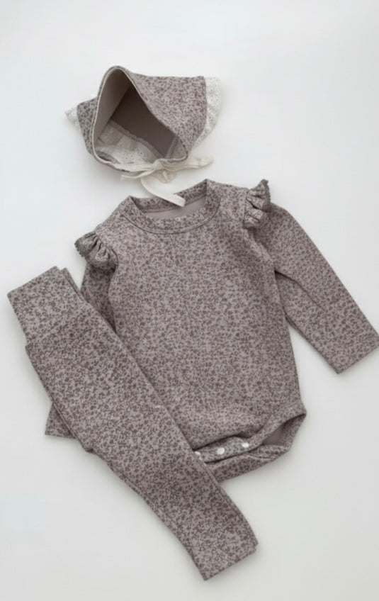 Ensemble bébé 3 pièces fleuri automne-hiver – Kali