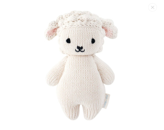 Peluche - Bébé agneau 7’’ - Cuddle + Kind