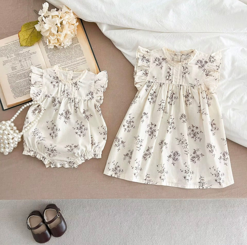 Load image into Gallery viewer, Sleeveless baby romper with soft cotton floral pattern – Kali 

