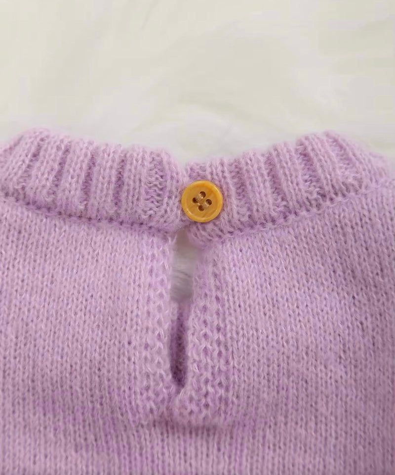 Load image into Gallery viewer, Soft lilac knitted baby jumpsuit with embroidery
