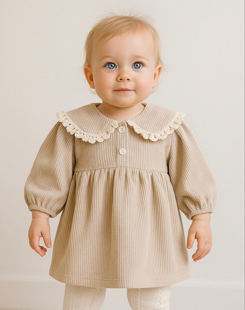 Load image into Gallery viewer, Robe fille deux tons – Modèle Kali en coton doux, style élégant - Boutique Kaki Lilas

