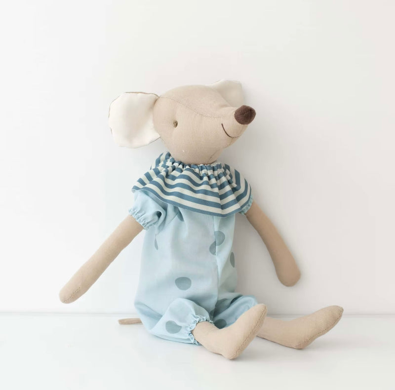 Chargez l&#39;image dans la visionneuse de la galerie, Peluches bébé Les Souris Joyeuses – Modèle Kali douces et réconfortantes
