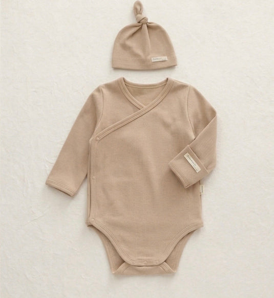 Organic cotton baby grow with hat