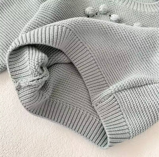 ✨ Pull bébé fille en coton doux avec cœur brodé – Kaki Lilas