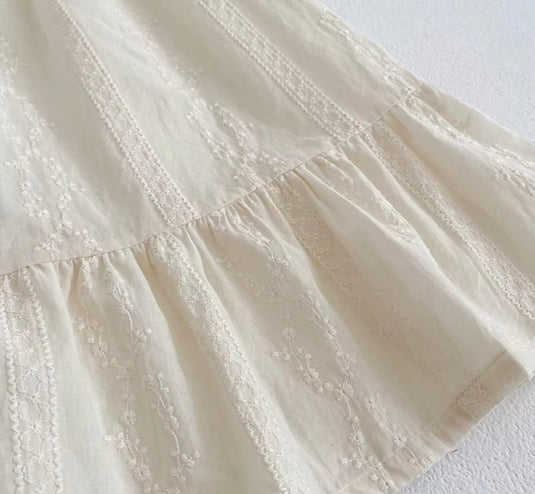 Robe Mathilde – Col carré brodé 🤍