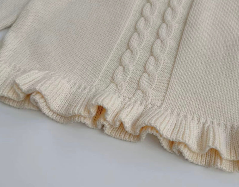 Load image into Gallery viewer, Girls' knitted ivory cable-knit sweater – Fall-Winter
