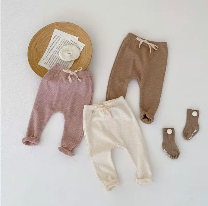 Legging bébé d’automne en coton doux et extensible – Modèle Kali