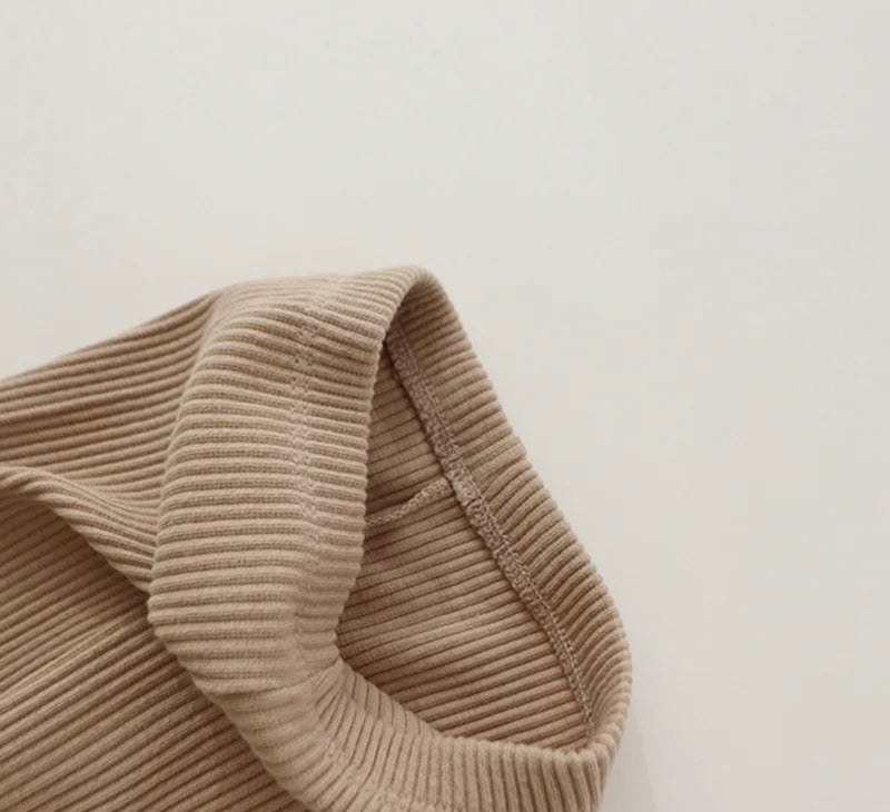 Chargez l&#39;image dans la visionneuse de la galerie, Leggings bébé d’automne en coton avec dentelle délicate – Kali
