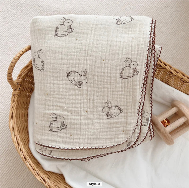 Chargez l&#39;image dans la visionneuse de la galerie, Couverture bébé florale vintage en coton 100 % – Kaki Lilas

