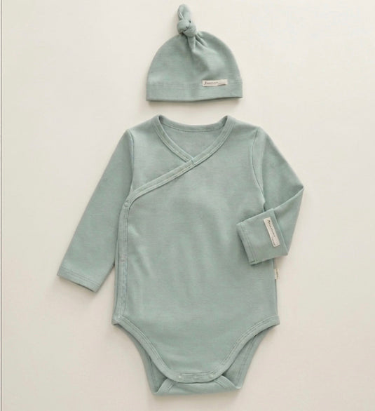 Organic cotton baby grow with hat