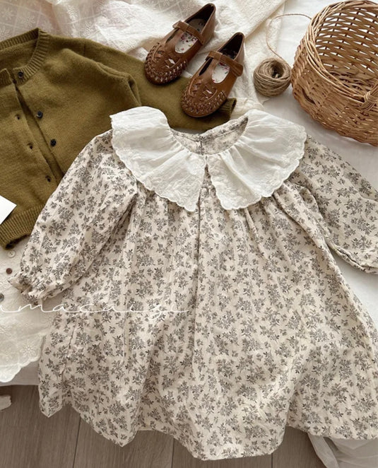 Robe bébé fille à fleurs beiges et bleues – Modèle Kali en coton doux
