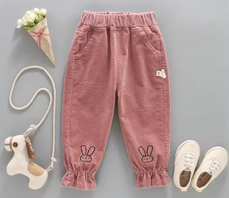 Chargez l&#39;image dans la visionneuse de la galerie, Pantalon pour filles en velours côtelé motif lapin – Kali - Boutique Kaki Lilas
