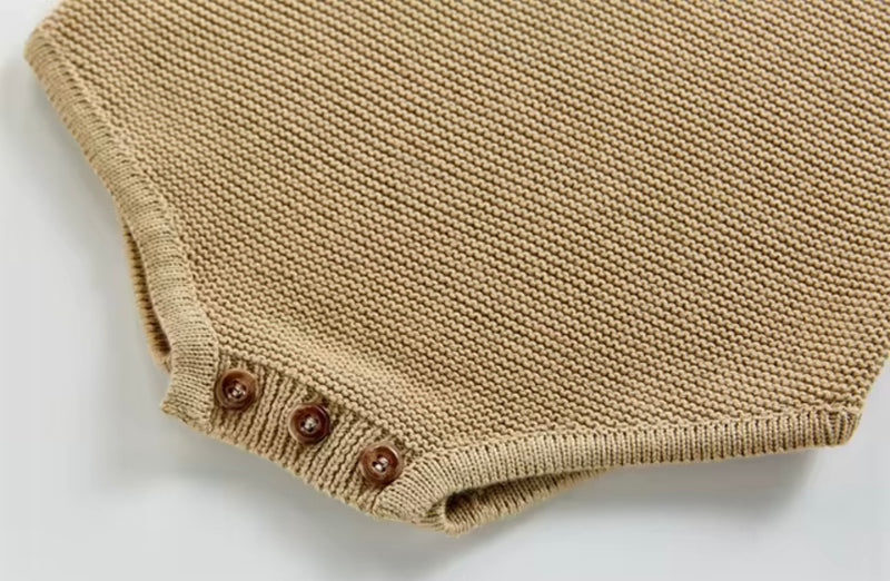 Chargez l'image dans la visionneuse de la galerie, Combinaison bébé tricot coton doux + bonnet – Kali
