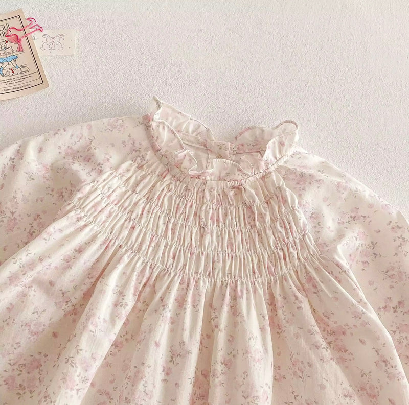 Chargez l&#39;image dans la visionneuse de la galerie, Robe bébé fille haut de gamme fleurie rose à manches longues – Modèle Kali en coton doux
