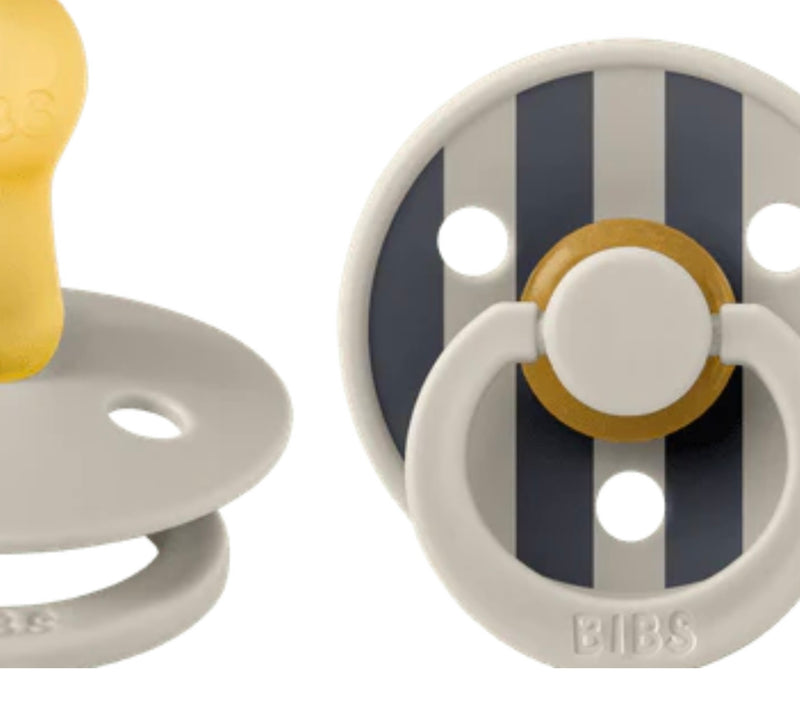 Load image into Gallery viewer, Pack containing two Bibs latex pacifiers in Sand Mix color
