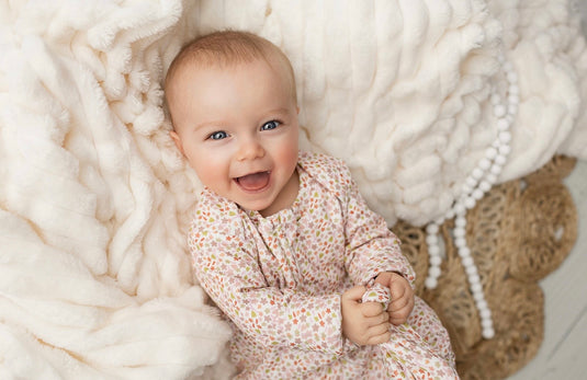 Barboteuse bébé fille en coton bio motif floral rose et lime – Kaki Lilas