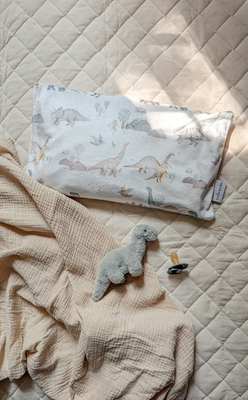 Chargez l'image dans la visionneuse de la galerie, TAIE D'OREILLER POUR ENFANT - JURASSIQUE - VEILLE SUR TOI
