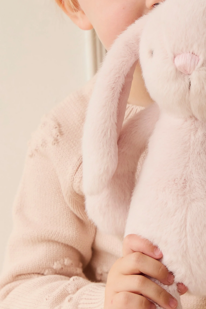 Load image into Gallery viewer, PELUCHE PÉNÉLOPE LE LAPIN 30CM - BLOSSOM - SNUGGLE BUNNIES
